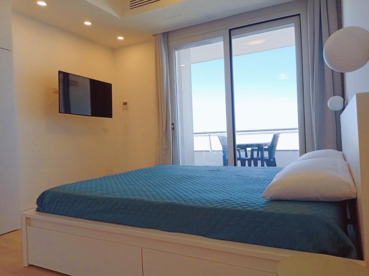Le Conchiglie Aparthotel ปอร์โตตอร์เรส ภายนอก รูปภาพ